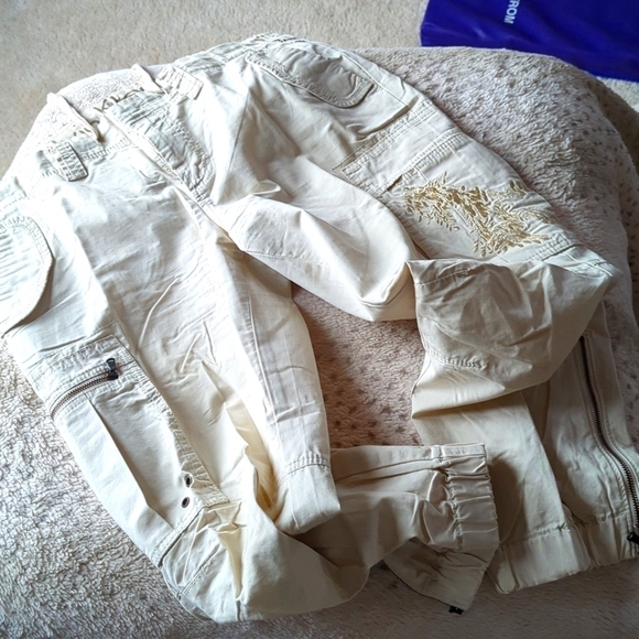 Calvin Klein Jeans Pants - Calvin Klein jeans vintage khaki capris